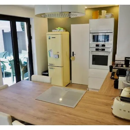 Villa Centre Ville Le Touquet, Villa Familiale, Terrasse Exterieure, 3 Grandes Chambres Dont Une Parentale, Balcon, Baignoire